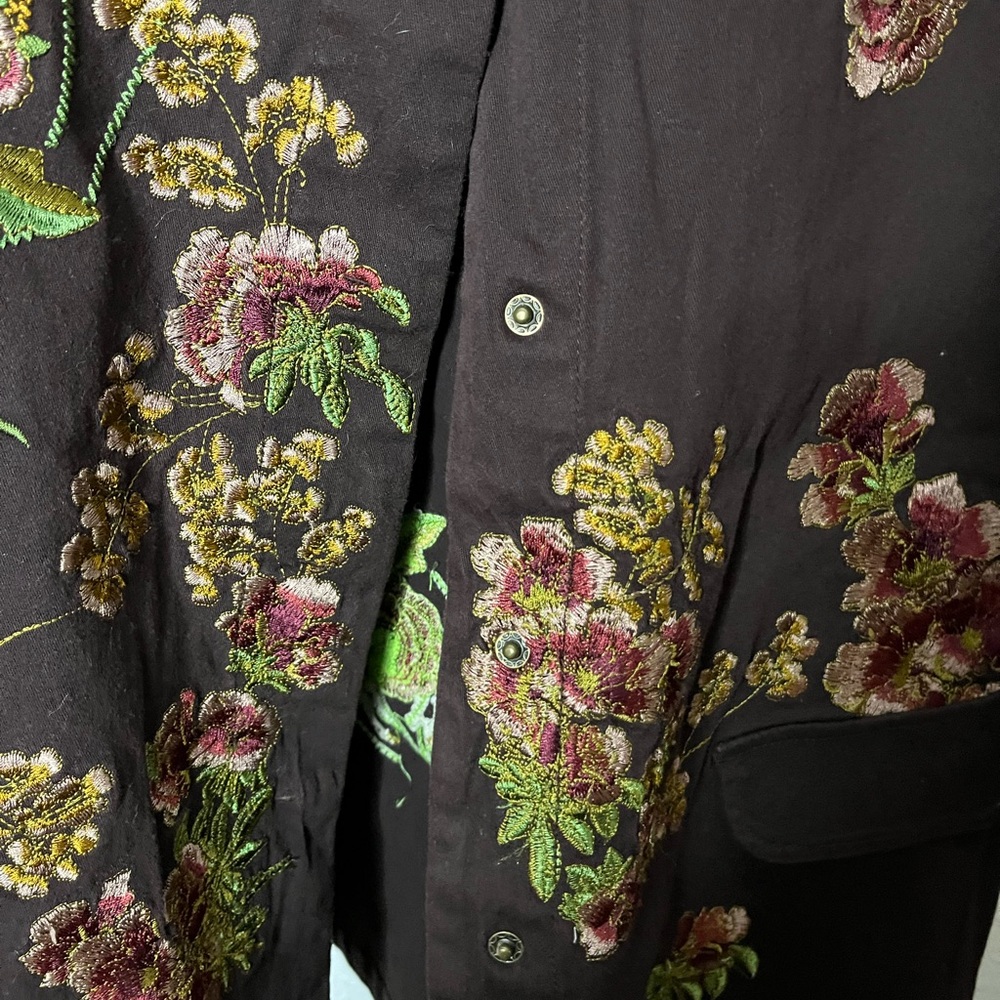 Entity Brown Embroidered Collared Snapped Buttone… - image 6